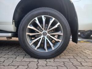 Toyota Land Cruiser Prado 2.8GD VX-L - Image 18