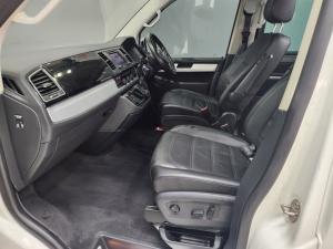 Volkswagen T6 Caravelle 2.0 Bitdi Highline DSG - Image 7