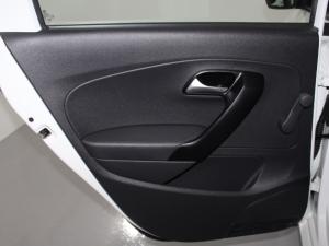 Volkswagen Polo Vivo 1.6 Comfortline TIP - Image 13