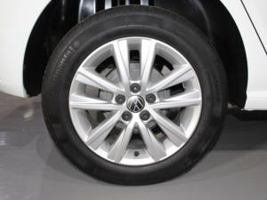 Volkswagen Polo Vivo 1.6 Comfortline TIP - Image 21