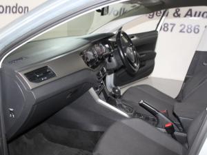 Volkswagen Polo 1.0 TSI Comfortline DSG - Image 18
