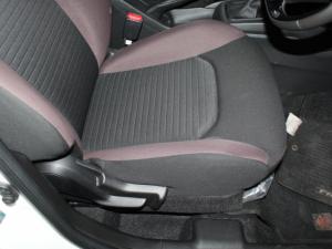 Suzuki Fronx 1.5 GL - Image 17