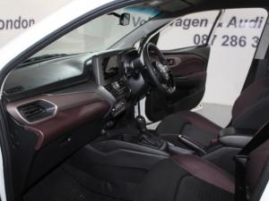 Suzuki Fronx 1.5 GL - Image 18