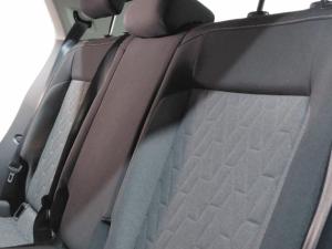 Volkswagen T-CROSS 1.0 TSI Life DSG - Image 16