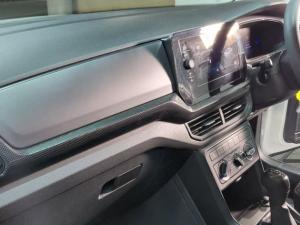 Volkswagen T-CROSS 1.0 TSI Life DSG - Image 8