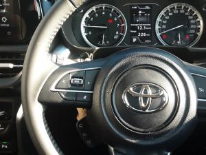 Toyota Urban Cruiser 1.5 XR automatic - Image 9