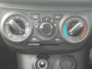 Toyota Vitz 1.0 - Image 11