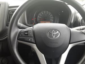 Toyota Vitz 1.0 - Image 9