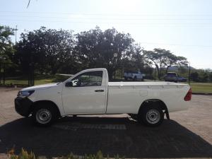 Toyota Hilux 2.0 VvtiP/U Single Cab - Image 17