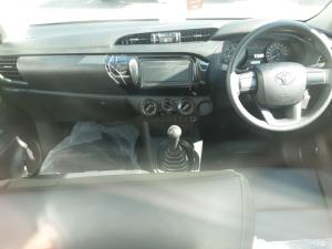 Toyota Hilux 2.0 VvtiP/U Single Cab - Image 6