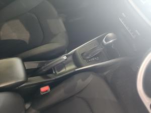 Toyota Starlet 1.5 XR automatic - Image 12