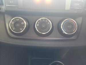 Toyota RAV4 2.0 GX - Image 18