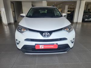 Toyota RAV4 2.0 GX - Image 4