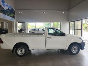 Toyota Hilux 2.4 GD SP/U Single Cab - Image 3