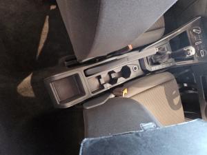 Volkswagen Polo Vivo 1.4 - Image 12