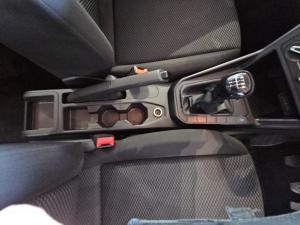 Volkswagen Polo 1.0 TSI - Image 12