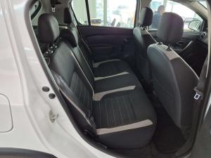 Renault Sandero 900T Stepway Expression - Image 10