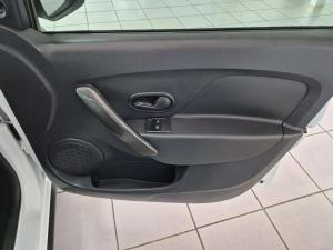 Renault Sandero 900T Stepway Expression - Image 8