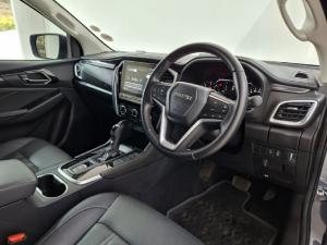 Isuzu mu-X 1.9TD LS - Image 6