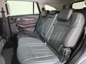 Isuzu mu-X 3.0TD LSE - Image 9