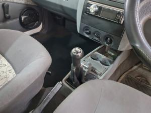 Volkswagen 1.6 L CaddyS/C - Image 10