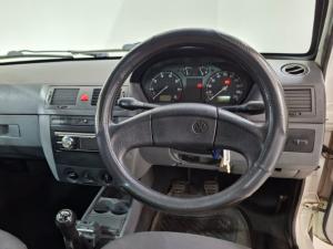 Volkswagen 1.6 L CaddyS/C - Image 11