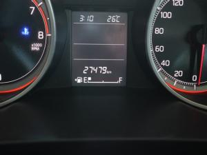 Suzuki Swift 1.2 GLX manual - Image 12