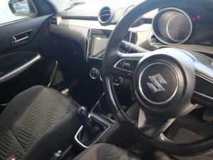 Suzuki Swift 1.2 GLX manual - Image 7