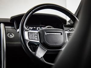 Land Rover Discovery D300 R-Dynamic HSE - Image 17