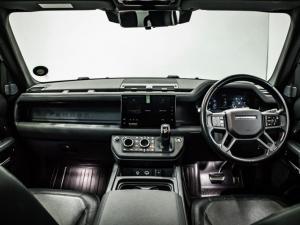 Land Rover Defender 110 D300 X-Dynamic SE - Image 13