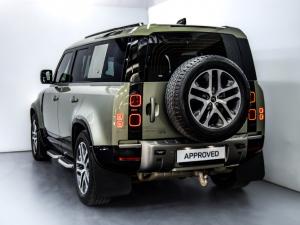 Land Rover Defender 110 D300 X-Dynamic SE - Image 7