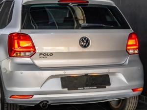 Volkswagen Polo Vivo hatch 1.6 Comfortline auto - Image 11