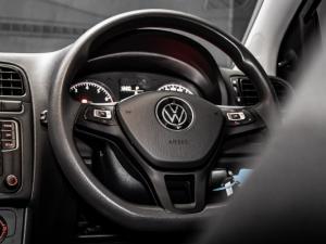 Volkswagen Polo Vivo hatch 1.6 Comfortline auto - Image 18