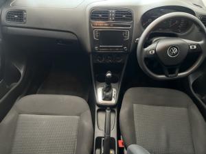 Volkswagen Polo Vivo hatch 1.6 Comfortline auto - Image 4