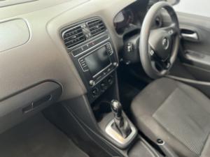 Volkswagen Polo Vivo hatch 1.6 Comfortline auto - Image 7