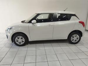 Suzuki Swift 1.2 GL auto - Image 2