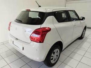 Suzuki Swift 1.2 GL auto - Image 3