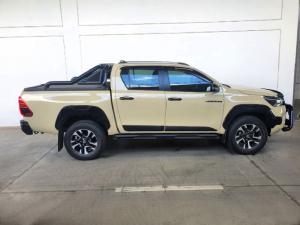 Toyota Hilux 2.8GD-6 double cab 4x4 Legend 55 - Image 3