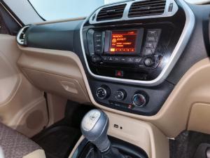 Mahindra TUV300 1.5CRDe T8 - Image 9