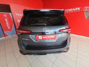 Toyota Fortuner 2.4GD-6 auto - Image 3