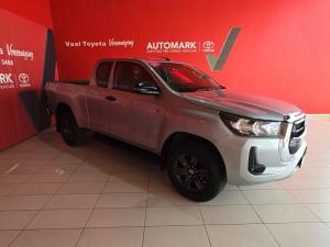Toyota Hilux 2.4GD-6 Xtra cab Raider manual - Image 1