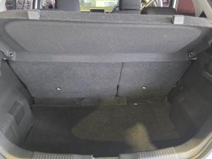 Suzuki Ignis 1.2 GLX manual - Image 10