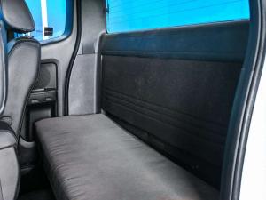 Ford Ranger 3.2TDCi SuperCab 4x4 XLT auto - Image 16