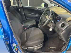 Hyundai Grand i10 1.0 Motion hatch auto - Image 14