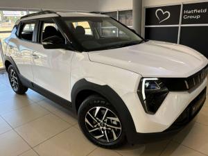 Mahindra XUV 3XO 1.2T AX5 manual - Image 1