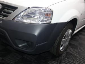 Nissan NP200 1.6i safety pack (aircon) - Image 6