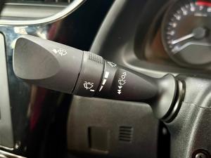 Toyota Corolla Quest 1.8 Plus manual - Image 6