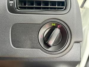 Volkswagen Polo Vivo hatch 1.4 Comfortline - Image 10