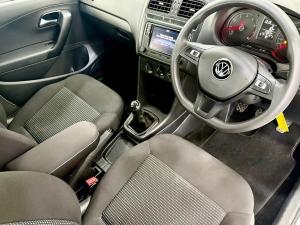 Volkswagen Polo Vivo hatch 1.4 Comfortline - Image 4