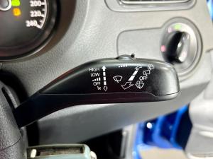 Volkswagen Polo Vivo hatch 1.6 Comfortline auto - Image 10